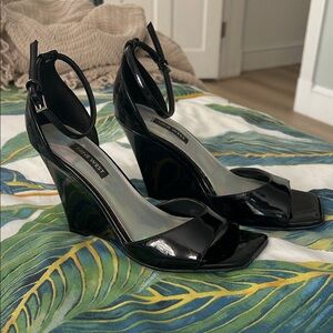 Nine West Glossy Black Wedge Heels